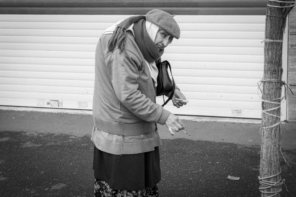 street portrait street photography woman face man animal cat dog bird bnw black&white color eyes emotional modeling fashion پرتره عکاسی خیابانی عکاسی لایف استایل